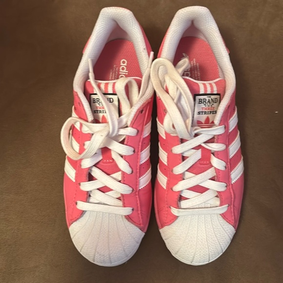 Pink Adidas - Picture 2 of 9